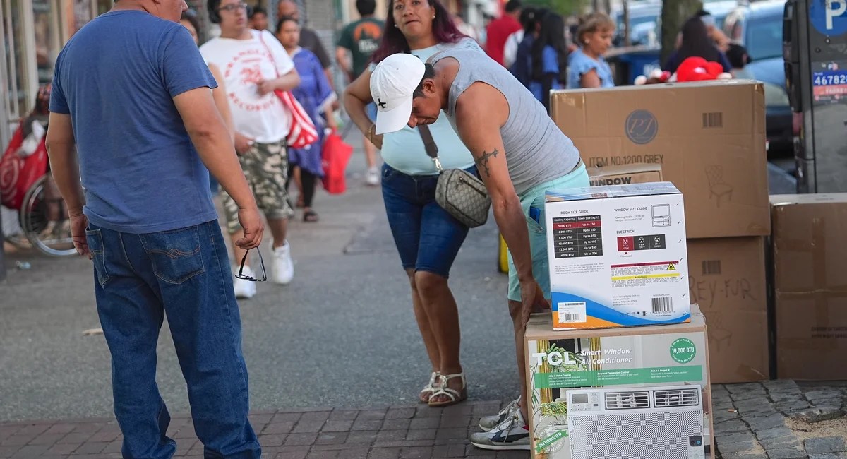 NYC's $6B Canadian Power Line Fails Amid Record Heatwave | Latest Updates (2026)